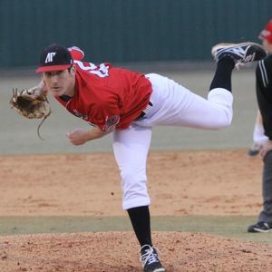 Meet your Posher, Levi